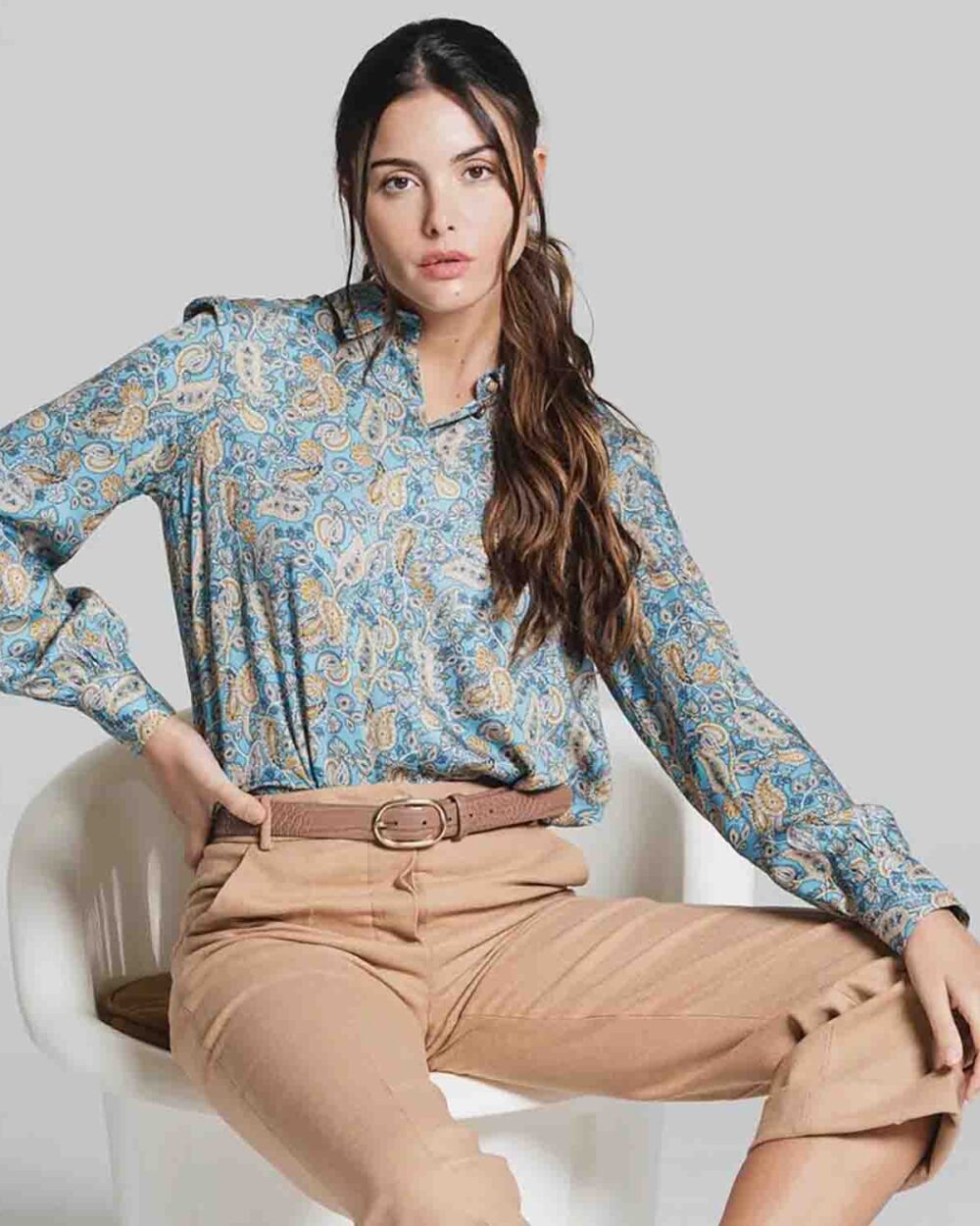 BARILOCHE & TINTA Corona Print Shirt